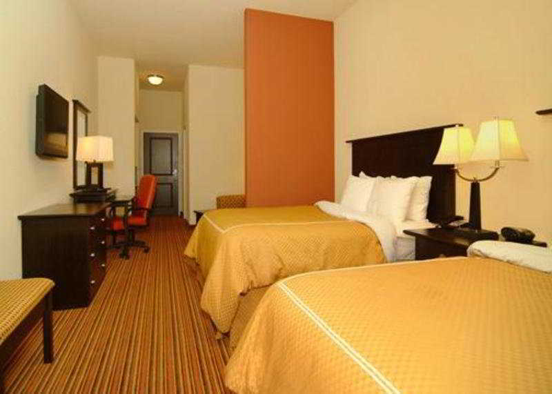 Comfort Suites Alexandria Exterior foto